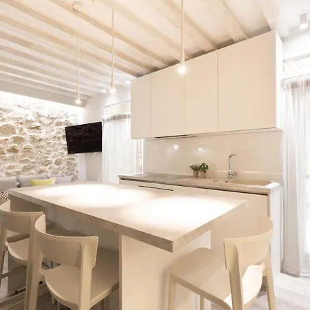 Petite Town Hall By Konnect, Old Corfu Town